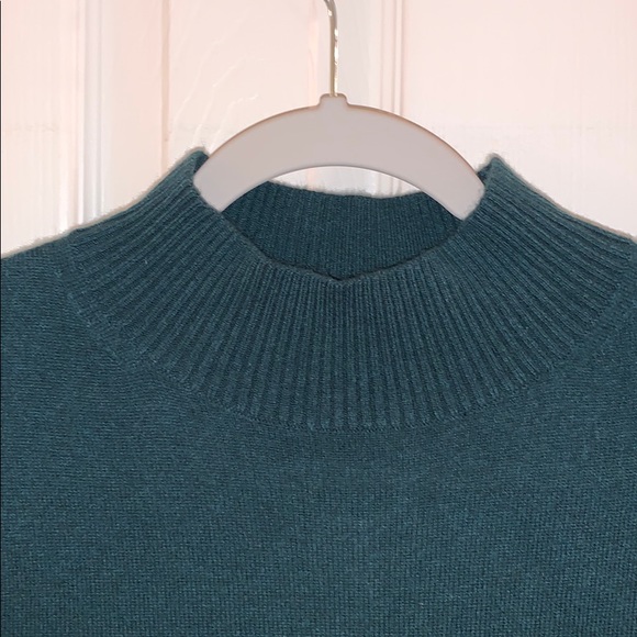 J Crew mock neck cashmere sweater - Picture 7 of 10